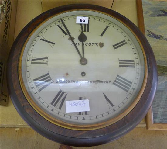 Circular fusee dial clock